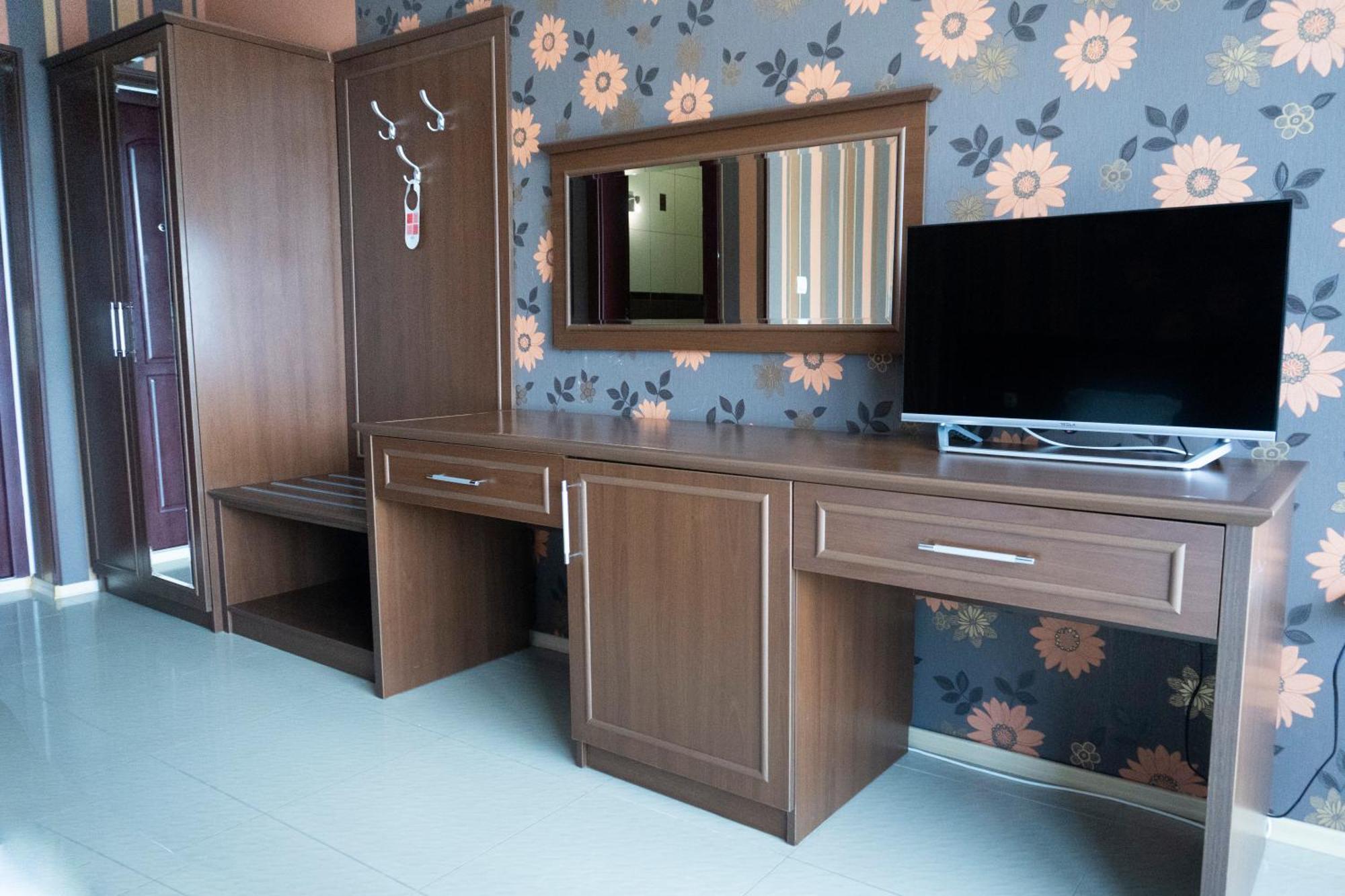 Deluxe Apartments Gallery 2 ซันนีบีช ภายนอก รูปภาพ